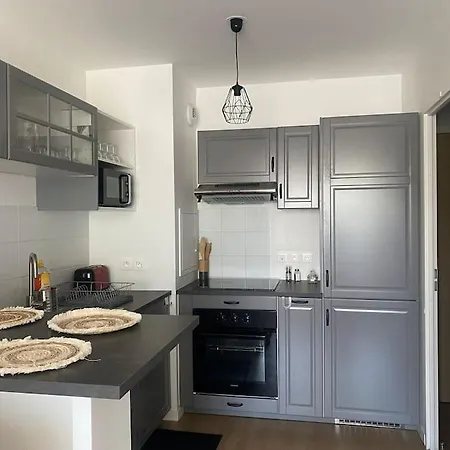Apartment My Little Haven - Proche Paris & Olympic Games X4